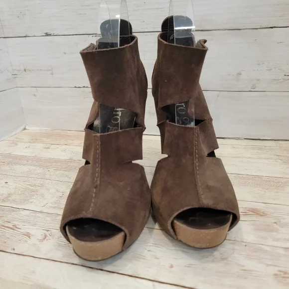 Pedro Garcia brown suede platform heels - Picture 4 of 13